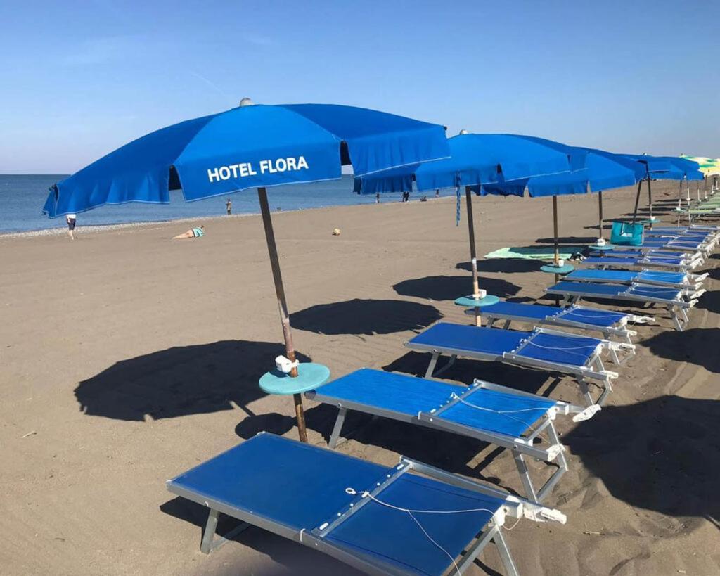 Affittacamere Floramare Marina Di Bibbona Exteriér fotografie